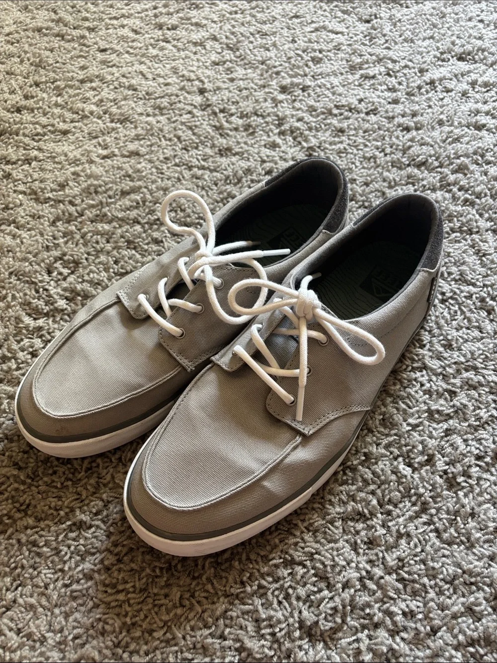 Reef Men's Canvas Deckhand Boat Shoes in Gray and White